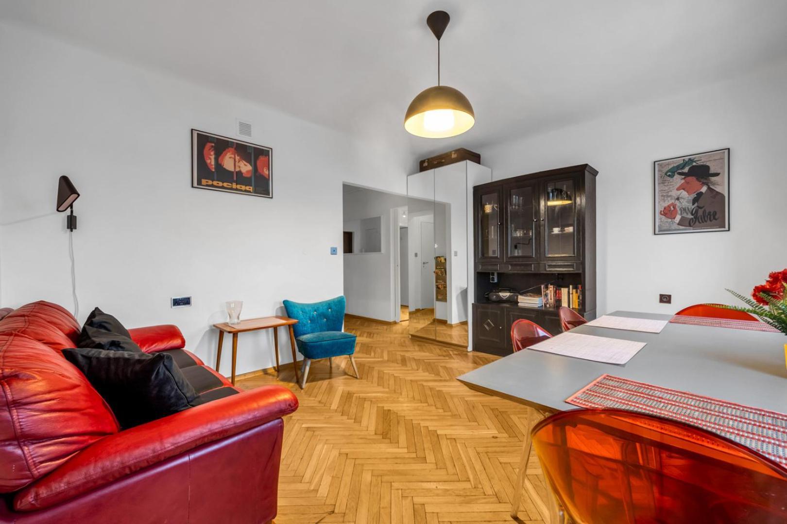 Metro Politechnika 3-Bedroom Apartment 华沙 外观 照片