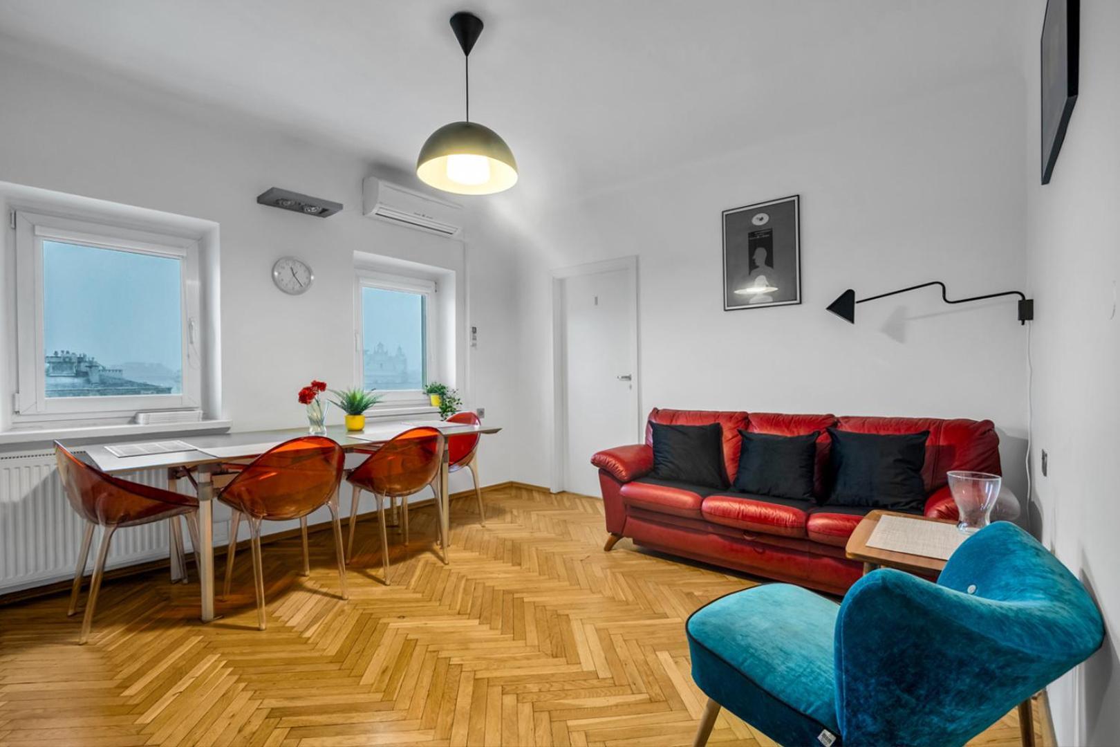 Metro Politechnika 3-Bedroom Apartment 华沙 外观 照片
